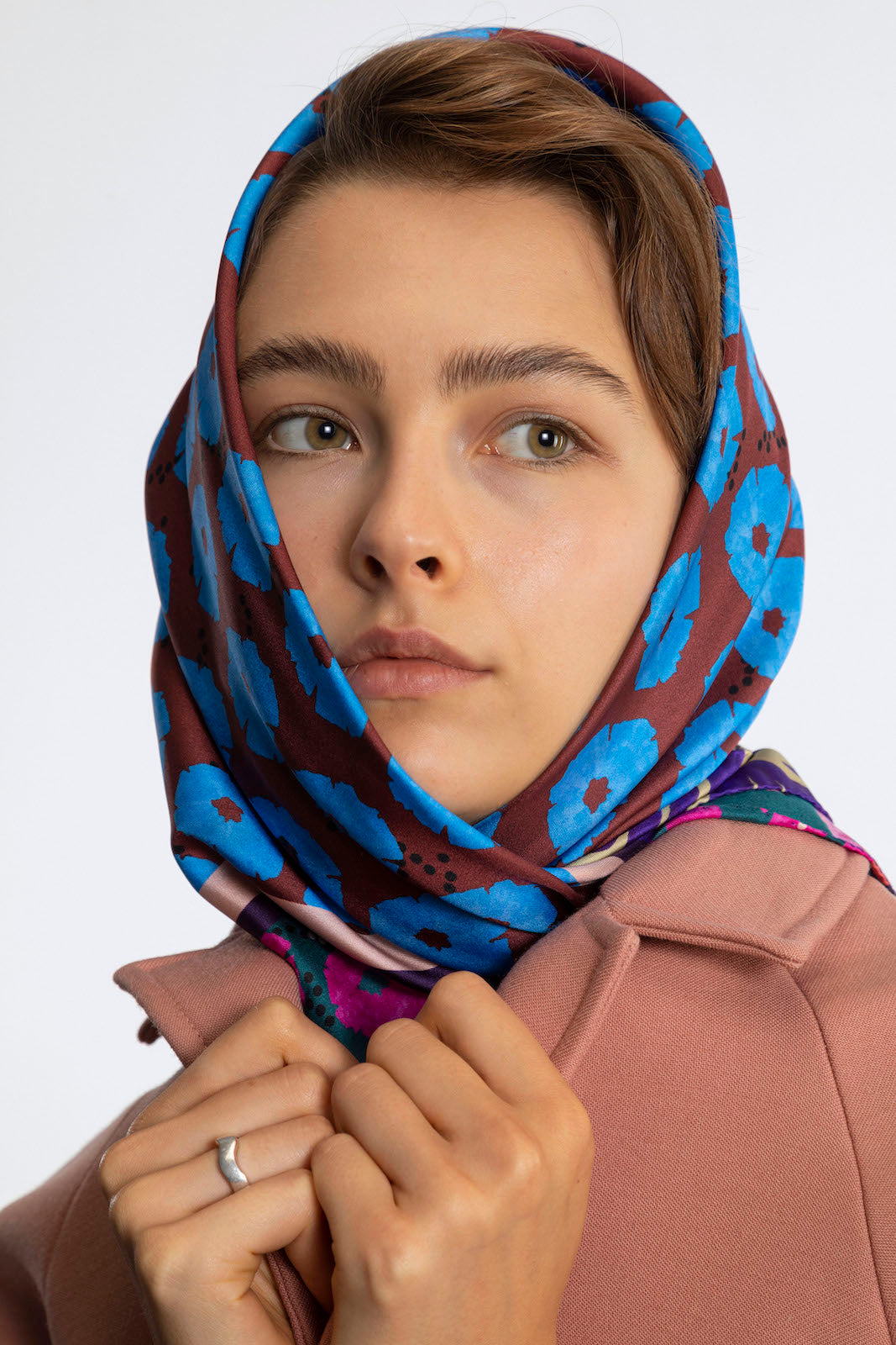 Azure silk scarf L – KAASKAS