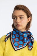 Azure silk scarf M